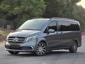 Mercedes-Benz V 250 Std 2020, 2.1L, propulsion arrière, 4 cylindres, 7 places, minivan automatique - Product Image 2