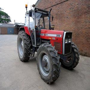 Tractor Massey Ferguson 390 Rojo, Maquinaria Agrícola Usada con Motor, Bomba y 980 kg de Carga Útil - Product Image 4
