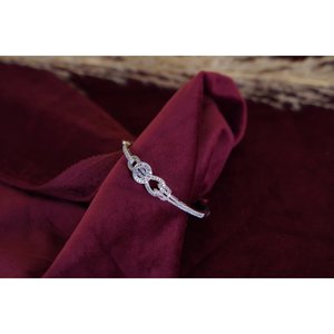 SILVERINGS สร้อยข้อมือสองด้าน STARDUST เงินแท้ 925 ประดับเพชร เหมาะสำหรับโอกาสงานแต่งงาน - Product Image 1