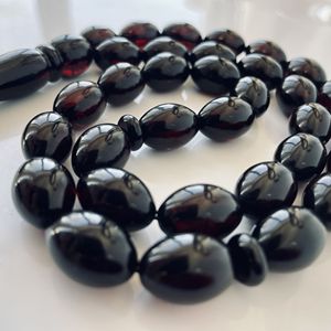 Perles de prière musulmanes en ambre de la Baltique, forme d'olives, couleur cerise - Product Image 5