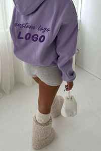 Pull à capuche élégant pour femmes en tissu polaire doux, parfait pour le confort hivernal et la mode de rue quotidienne. - Product Image 2