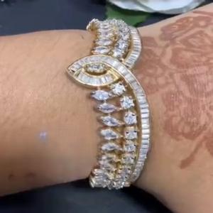 กำไลข้อมือหินสีเงินสำหรับผู้หญิงและเด็กผู้หญิงสร้อยข้อมือแบบปรับได้สำหรับสวมใส่ในงานปาร์ตี้และสวมใส่ทันสมัย - Product Image 1