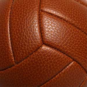 Mini ballon de football rétro pour enfants | PVC souple, cousu à la machine, vessie renforcée | Idéal pour les cadeaux, les promotions et les souvenirs - Product Image 6