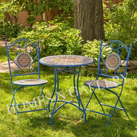 Dernières deux chaises et une table Meubles de bistro pliants de jardin au design étonnant avec finition antique de l'exportateur indien