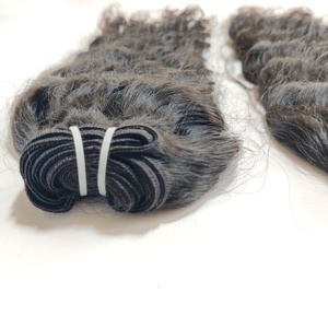 Cabello indio crudo Cutícula alineada Virgen Un donante Extensión de tejido de cabello humano ondulado sin procesar Máquina de trama doble Cabello humano - Product Image 4