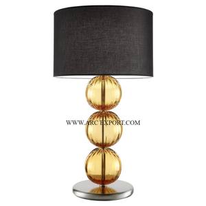 Lampes d'éclaircissement pour la maison Décoration de table polie à l'or Lampadaires de mariage Lampes de chambre et de salon de qualité exclusive - Product Image 6