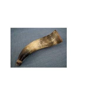 Corne à boire avec cuir pour bière vin eau boeuf/buffle corne polie pour taille personnalisée prix bon marché - Product Image 1