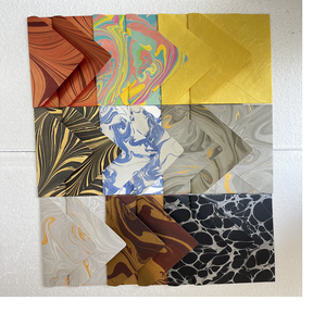 Sobres de papel de algodón hechos a mano personalizados hechos de papel flocado impreso y serigrafiado junto con papeles impresos de mármol - Product Image 3