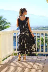 Robe maxi bohème à bretelles spaghetti, tie-dye, noir et blanc, en rayonne, douce, lavable, taille naturelle, vêtements de loisirs, vêtements de villégiature - Product Image 5