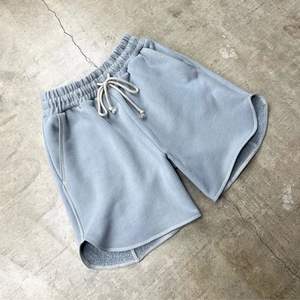 Pantalones cortos deportivos de gran tamaño con cintura elástica informal y contraste de 320gsm con logotipo personalizado para hombre, novedad - Product Image 5