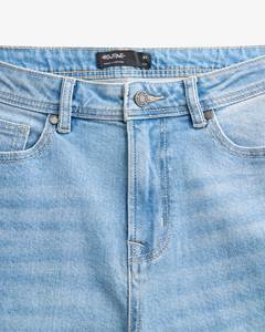 กางเกงยีนส์ทรงตรงผู้ชายสไตล์ลำลองสำหรับฤดูใบไม้ร่วง ดีไซน์ 3 มิติ ผ้าฝ้ายซักนุ่ม ระบายอากาศได้ดี เอวกลาง ผลิตโดย Routine Vietnam - Product Image 3