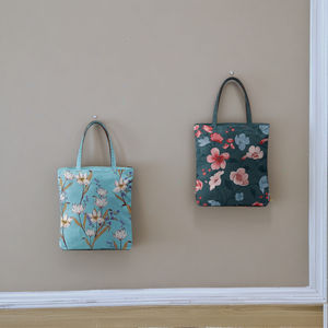 Sac fourre-tout en coton léger et durable, fabriqué à la main, avec fermeture éclair solide, style tendance, réutilisable et écologique - Product Image 1