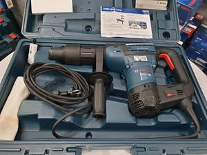 Marteau perforateur rotatif professionnel GBH 5-40 D, filaire, SDS-Max, diamètre de perçage maximal de 40 mm, énergie d'impact de 8,5 J, perçage rapide - Product Image 6