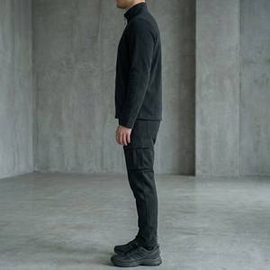 Ensemble de survêtement en coton pour hommes, couleurs personnalisées, poches cargo en nylon, cordon de serrage imperméable, imprimé délavé à l'acide, écologique, respirant - Product Image 3