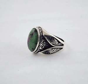 Handmade Thổ Nhĩ Kỳ <span class=keywords><strong>Ruby</strong></span> Zoisite Nhẫn 925 Sterling Bạc Sọc Thiết Kế Người Đàn Ông Thanh Lịch Của Bạc Trang Sức Quà Tặng Độc Đáo Cho Những Người Đặc Biệt - Product Image 2