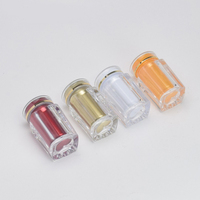 Flacons à pilules en acrylique de 60ml avec capuchon résistant aux enfants Récipients à capsules en plastique recyclables écologiques pour la médecine Couleur personnalisée