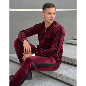 Survêtement d'hiver en micro velours noir pour hommes, ensemble à vendre à des prix bas, survêtement de jogging pour hommes en vrac, arrivée d'hiver la plus exigeante - Product Image 1