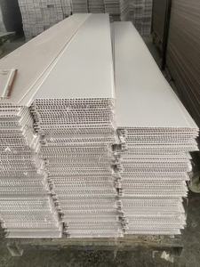 Moderne Techo Pvc Para Cielo Raso Lambris Pvc Plafond Plastique Cielo Falso Pvc Panneau de Plafond Intérieur Carreaux de Plafond pour Appartement - Product Image 3