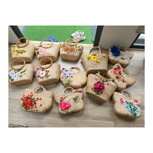 กระเป๋าถือผักตบชวาธรรมชาติทำด้วยมือของตกแต่งสไตล์โบโฮสำหรับฤดูร้อนกระเป๋าผักตบชวาจากเวียดนาม - Product Image 5