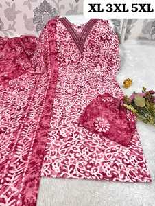 Fabricante y proveedor de moda femenina de Kurti, pantalón y Dupatta de algodón estampado para uso casual desde Surat a precio económico. - Product Image 3