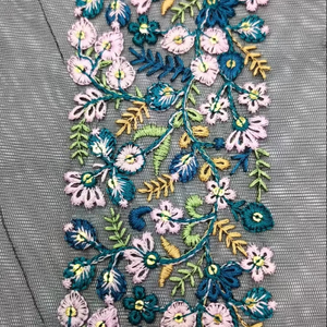 ชุดราตรีปักลูกปัดออร์แกนซ่าระดับไฮเอนด์น้ำหนักเบาปักลายสวยงามสำหรับรองเท้าและชุดใส่ในโอกาสต่างๆ - Product Image 1