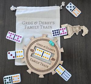 Decoración de Juego de piezas de dominó de resina divertida y elegante para sala de estar con colores personalizados Tema de aventura ecológico estilo audaz - Product Image 1