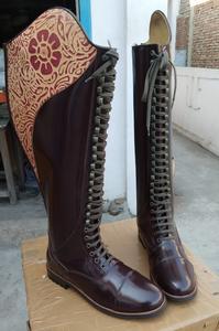Botas de Montar de Diseño en Cuero Genuino, Cómodas y Duraderas, Estilo Ecuestre Occidental con Cremallera YKK y Suela de TPR - Product Image 3