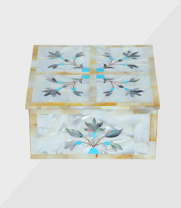 กล่องเครื่องประดับทรงกลมหินอ่อนสีขาวที่มีสัญลักษณ์ทางศาสนาที่สมบูรณ์แบบสำหรับการจัดเก็บแหวนต่างหูและเครื่องประดับขนาดเล็กในทางวิญญาณ - Product Image 4