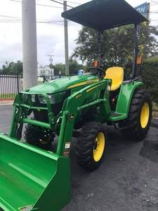 30HP para tractor de jardín de cuatro ruedas de accionamiento hidrostático diésel 3032E con motor y caja de cambios - Product Image 5