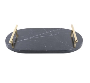 Bandeja de servicio de mármol de nuevo diseño para restaurante de hotel en casa Plato de servicio Color blanco Mango dorado Bandeja de mármol de tamaño personalizado. - Product Image 1