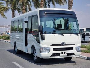 Nuevo Autobús Ta Coaster Commuter 2025, Techo Alto, 15 Asientos, Diésel 4.0L, 4 Cilindros, Euro 6, Transmisión Manual, Volante a la Izquierda, Blanco - Product Image 4