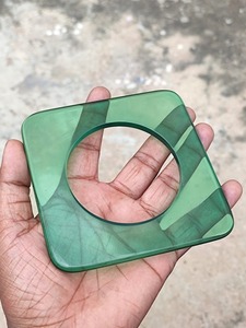 Bracelet de manchette de mariage écologique en acrylique fait à la main de la dernière mode de Craftshub pour femmes et filles Bracelets élégants - Product Image 5