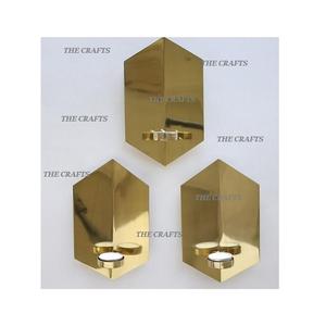 Bougeoir de deux tailles différentes dans le bougeoir en aluminium de couleur d'argent et d'or pour l'usage à la maison de restaurant - Product Image 3