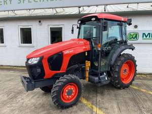 Tracteur agricole Kubota à roues avec moteur diesel puissant et fiable - Product Image 6