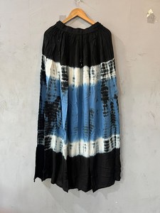 Falda larga de playa de vacaciones para mujer, tela de rayón con tinte de corbata bohemio, ropa india tradicional tejida, patrones dulces de Verano gratis - Product Image 2