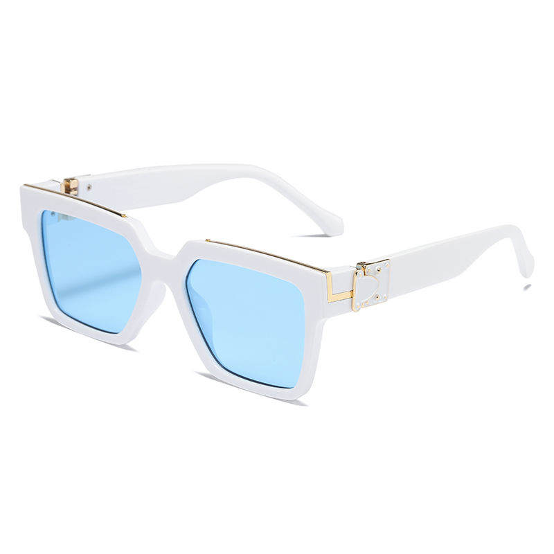 C5: ขาว/น้ำเงิน