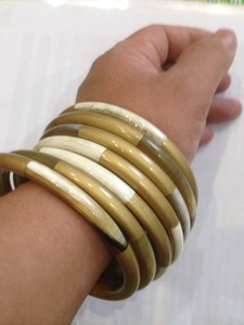 กำไลข้อมือเขาควายแบบพรีเมี่ยมเครื่องประดับหรูหราอย่างยั่งยืน - Product Image 4