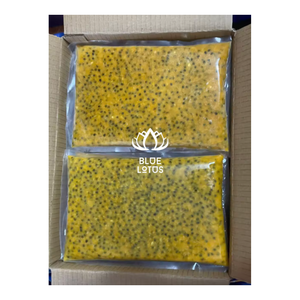 El maracuyá congelado ofrece una solución rápida para preparar cócteles y postres de batidos con un fuerte sabor agridulce tropical - Product Image 1