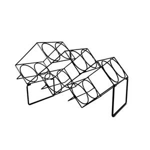 ที่วางขวดไวน์ทำด้วยมือทำจากเหล็กพร้อมผิวแบบชนบทที่ไม่เหมือนใครเหมาะสำหรับเก็บไวน์ในร่มและของตกแต่งชิ้นกลาง - Product Image 4