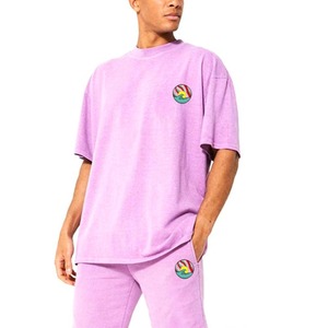 Conjunto de dos piezas personalizado de alta calidad, trajes informales de verano para hombres, venta al por mayor, conjunto de camisetas y pantalones cortos, ropa informal con patrón impreso - Product Image 6