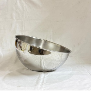 Nouveau Style Table pièce maîtresse bol en métal à la main argent bol de table cuisine usage domestique bol - Product Image 1