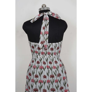 Top moulant sans manches à col rond pour filles, en coton doux, motif floral de roses indiennes roses et de sauge, dessiné à la main, lavable, style coréen, tendance urbaine - Product Image 4