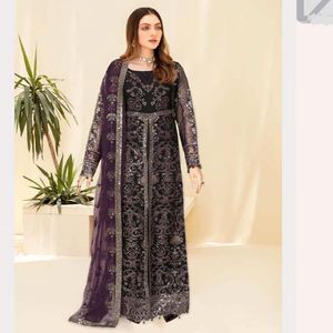 ชุดเดรสปักลายสำหรับผู้หญิงคอลเลกชั่นล่าสุดของ Ramsha คอลเลกชันล่าสุด - Product Image 4