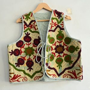 Chaleco Corto sin Mangas de Estilo Bohemio para Mujer, Bordado, Estilo Suzani Kantha, Transpirable, Relleno de Algodón Ecológico - Product Image 2