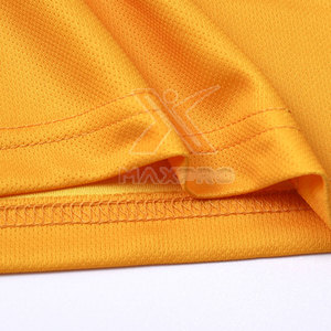 Logo personnalisé Respirant Séchage rapide Haute qualité Unisexe Adulte Uniforme de football Fabriqué par des professionnels Vêtements de sport 100% polyester MAXPRO - Product Image 6