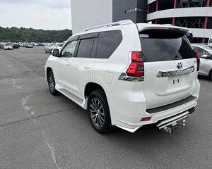 Toyota Land Cruiser Prado 4WD SUV 2020 Usado - Product Image 3