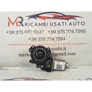 มอเตอร์ไฟฟ้าหน้าต่างด้านหน้าขวาฮุนได ซานตาเฟ่ ซีรีส์ที่ 3 400906 D4EB (06>12) - Product Image 1