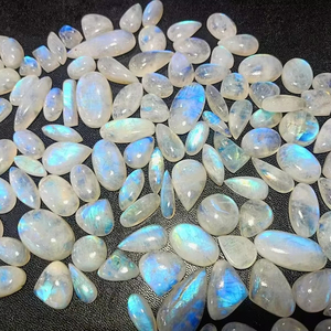 Pierres précieuses naturelles en vrac, pierre de naissance de juin, pierre de lune arc-en-ciel blanche, taille poire, pour la fabrication de bijoux, avec un éclat arc-en-ciel incroyable, Pierres Mehrajudin - Product Image 1