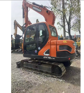 รถขุดตีนตะขาบ Doosan DX75 มือสอง ขนาด 7 ตัน 8 ตัน รถขุดมือสอง เครื่องยนต์ มอเตอร์ ปั๊ม DX60 DX80 DX150 CE สำหรับขาย - Product Image 1