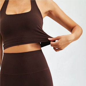 Conjunto de Yoga Duradero para Mujer, Tallas Grandes, Spandex/Poliéster, Secado Rápido, Logotipo Frontal, Alta Calidad, 2 Piezas, para Gimnasio y Fitness - Product Image 5